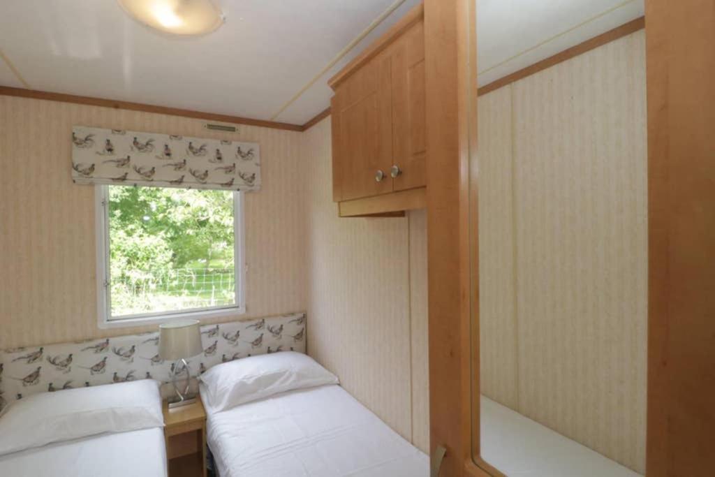 The Nest - Family Friendly Caravan Nr Glastonbury & Street Somerton  Exteriör bild